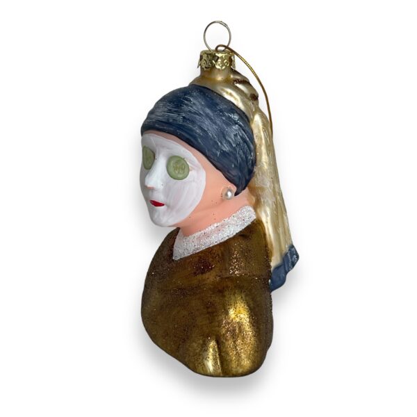 Girl with a Pearl Earring at the Spa Ornament - Image 2