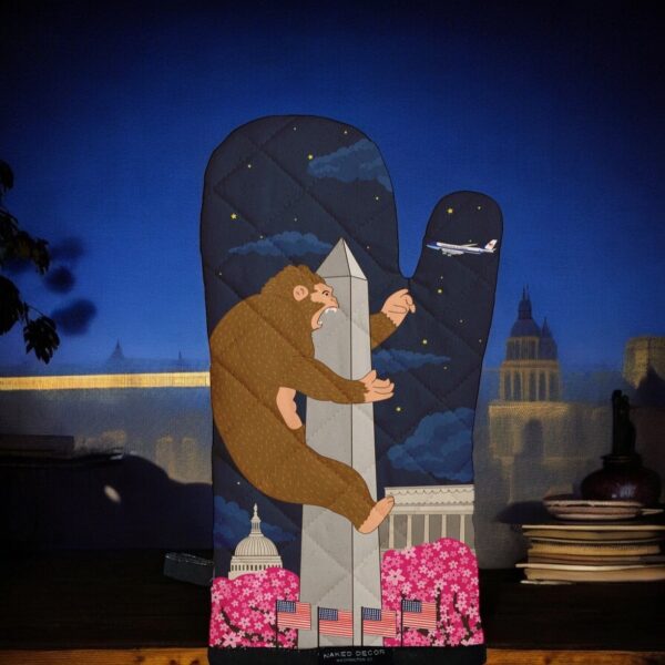 King Kong at Washington Monument Oven Mitt - Image 2